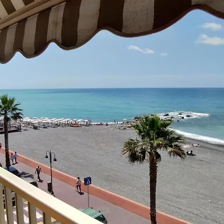 Giardino Apartament Ventimiglia